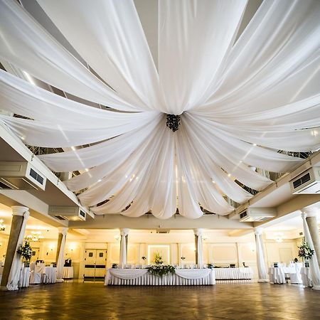 Hotel Kuban Pszczyna Kültér fotó