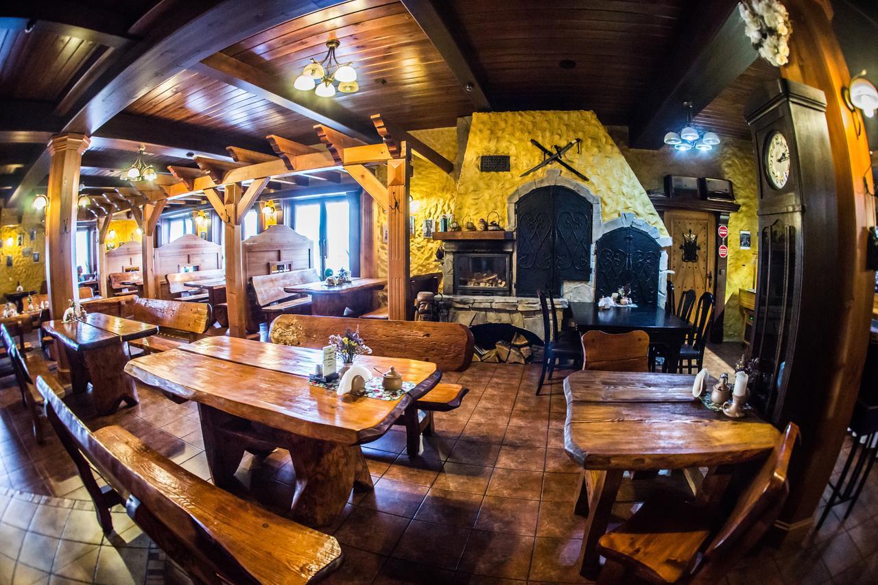 Hotel Kuban Pszczyna Kültér fotó